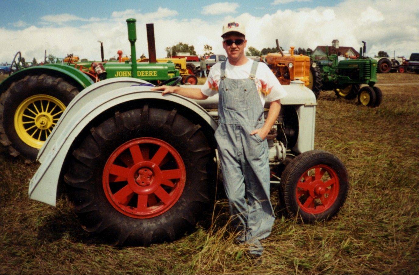 Jeff__tractor.jpg
