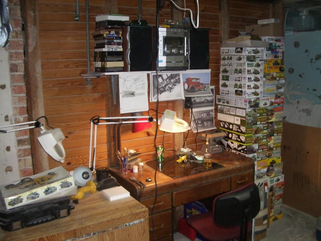 desk.jpg