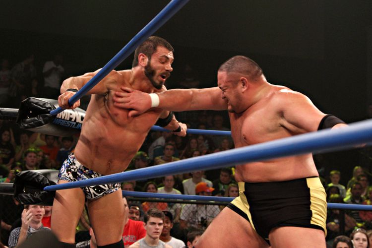 Austin Aries vs. Samoa Joe