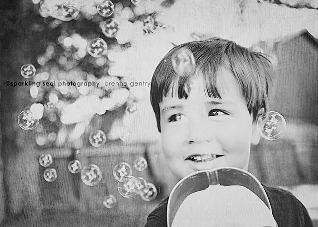 IMAGE: http://i423.photobucket.com/albums/pp320/brennasg/IMG_6654bw.jpg