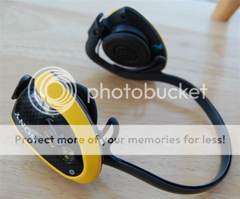 SONY Sports Walkman Wireless Headphones SRFH5 AM/FM ♠ MegaBass 